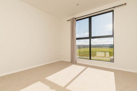 Photo of property in 9b Colin Chester Drive, Silverdale, 0932