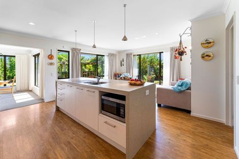 Photo of property in 38 Hollybush Drive, Brightwater, 7022