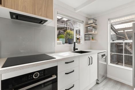 Photo of property in 18 Chamboard Place, Washington Valley, Nelson, 7010