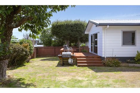 Photo of property in 35 Otupai Street, Two Mile Bay, Taupo, 3330