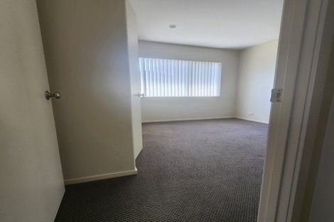 Photo of property in 12 Tivoli Court, Flat Bush, Auckland, 2019