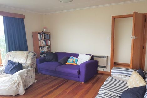 Photo of property in 33 Fox Street, Opunake, 4616