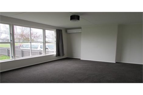Photo of property in 21 Rimutaka Street, Paraparaumu, 5032