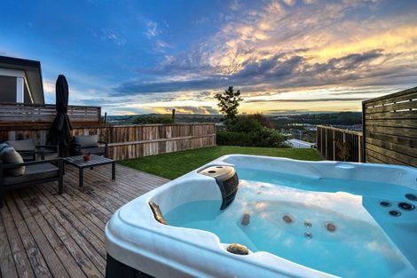 Photo of property in 27 Hastings Road, Pyes Pa, Tauranga, 3112