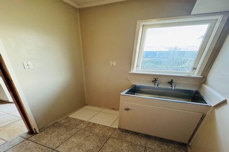 Photo of property in 3/9 Oxford Road, Manurewa, Auckland, 2102