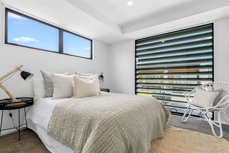 Photo of property in 12a Exeter Street, Brooklands, New Plymouth, 4310