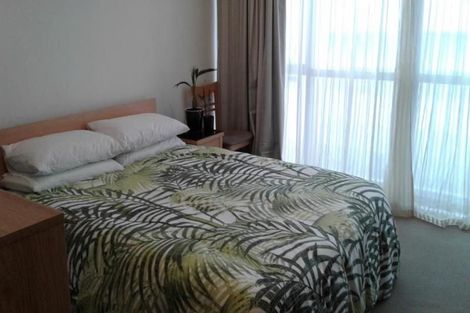 Photo of property in Terrace Heights Apartments, 2/163p The Terrace, Wellington Central, Wellington, 6011