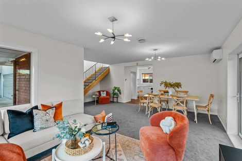Photo of property in 2/11 Powell Crescent, Ilam, Christchurch, 8041