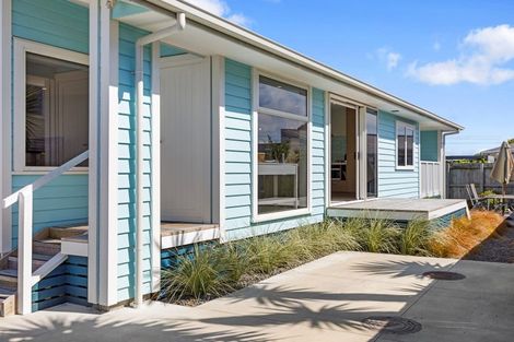 Photo of property in 814b Papamoa Beach Road, Papamoa Beach, Papamoa, 3118
