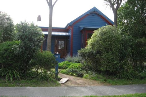 Photo of property in 7 Hereford Street, West End, Palmerston North, 4410
