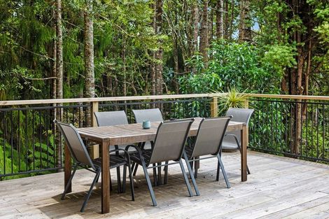 Photo of property in 130 Opanuku Road, Henderson Valley, Auckland, 0612