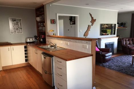 Photo of property in 5 Taratoa Street, Point England, Auckland, 1072