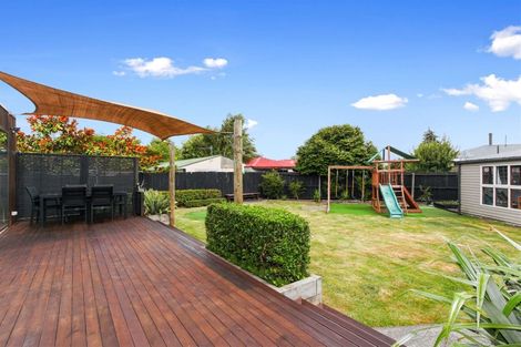Photo of property in 8 Fitzroy Place, Bishopdale, Christchurch, 8053