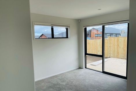 Photo of property in 31 Siren Street, Wainui, 0932