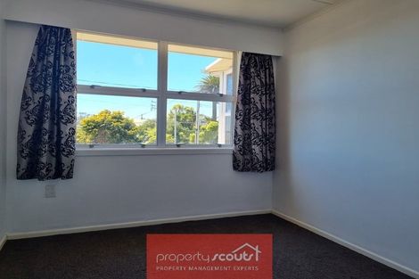 Photo of property in 124 Pioneer Road, Moturoa, New Plymouth, 4310