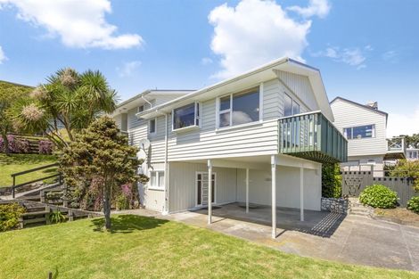 Photo of property in 37 Ernest Street, Ranui, Porirua, 5024