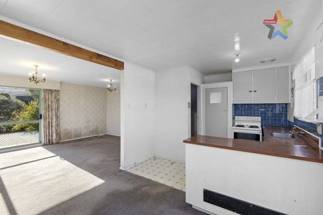 Photo of property in 1 Otira Grove, Kelson, Lower Hutt, 5010