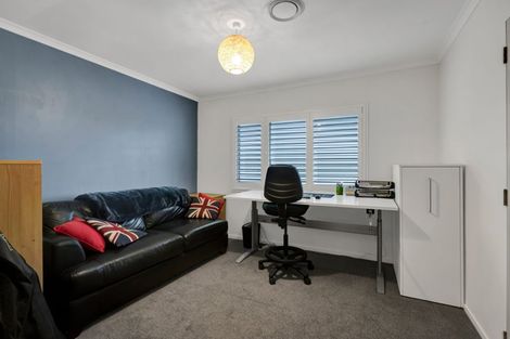 Photo of property in 8 Ellesmere Avenue, Bell Block, New Plymouth, 4312