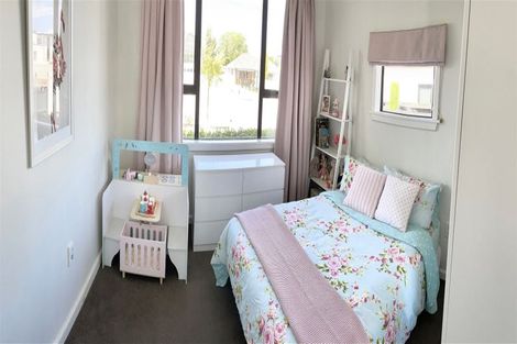 Photo of property in 77 Wai-iti Terrace, Bryndwr, Christchurch, 8052