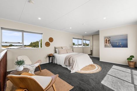 Photo of property in 10 Sutton Avenue, Clive, 4102