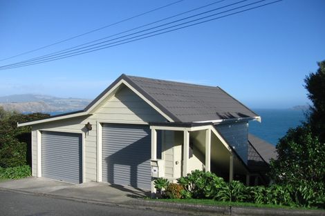 Photo of property in 13 Ogilvy Terrace, Plimmerton, Porirua, 5026