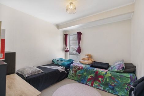 Photo of property in 2b Roys Road, Weymouth, Auckland, 2103