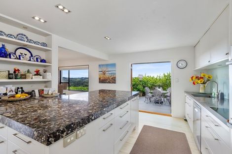 Photo of property in 16 Kotare Place, Sandspit, Warkworth, 0982