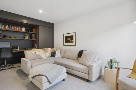 Photo of property in 1/2 Clayton Street, Saint Clair, Dunedin, 9012