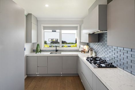 Photo of property in 19 Mike Smith Drive, Cambridge, 3434