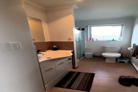 Photo of property in 8 Adina Lane, Wiri, Auckland, 2104