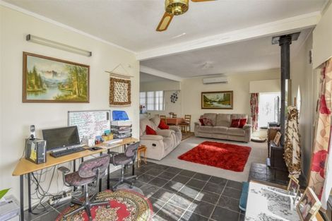 Photo of property in 8 Dittmer Street, Otaki, 5512