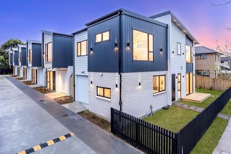 Photo of property in 8b Milton Road, Papatoetoe, Auckland, 2024
