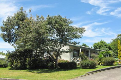 Photo of property in 30 Taihiki Road, Clarks Beach, 2122