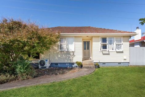 Photo of property in 6 Mangos Place, Pakuranga, Auckland, 2010