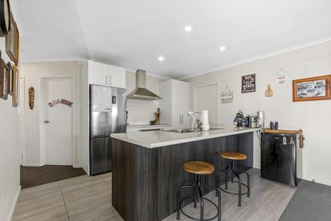 Photo of property in 20 Costello Drive, Ngatea, 3503