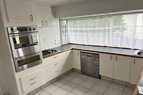 Photo of property in 23 Bluebird Crescent, Unsworth Heights, Auckland, 0632