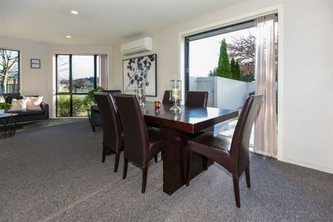 Photo of property in 94 Rothesay Road, Parklands, Christchurch, 8083
