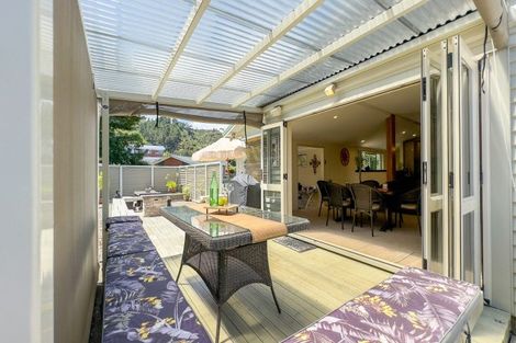 Photo of property in 152 Brunton Crescent, Thames, 3500