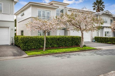 Photo of property in 20 Kensington Drive, Orewa, 0931