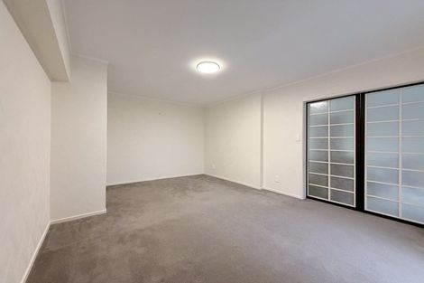 Photo of property in 2/14 Taharoto Road, Takapuna, Auckland, 0622
