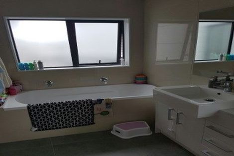 Photo of property in 49 Nautilus Drive, Gulf Harbour, Whangaparaoa, 0930