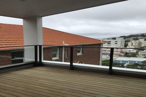 Photo of property in 18a Oriental Terrace, Oriental Bay, Wellington, 6011