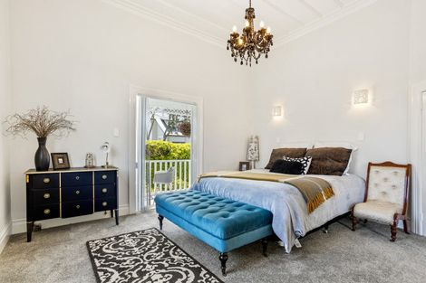 Photo of property in 150 Calliope Road, Stanley Point, Auckland, 0624