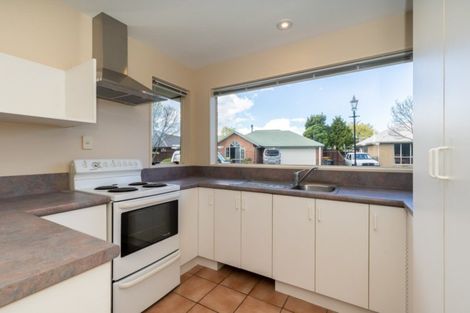 Photo of property in 2/4 Empress Place, Halswell, Christchurch, 8025