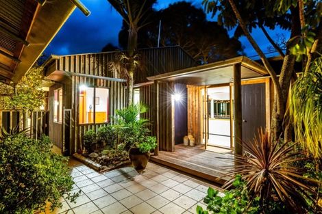 Photo of property in 235 Poraiti Road, Poraiti, Napier, 4182