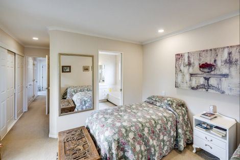 Photo of property in 10 Claridge Place, Taradale, Napier, 4112