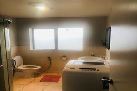 Photo of property in 41 Carrick Glen Avenue, Flat Bush, Auckland, 2019