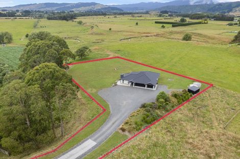 Photo of property in 335 Muhunoa Road East, Muhunoa East, Levin, 5570