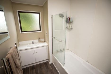 Photo of property in 6 Garland Drive, St Andrews, Hamilton, 3200