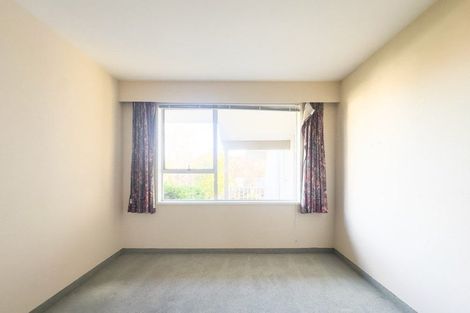 Photo of property in 4 Hawkswood Place, Avonhead, Christchurch, 8042